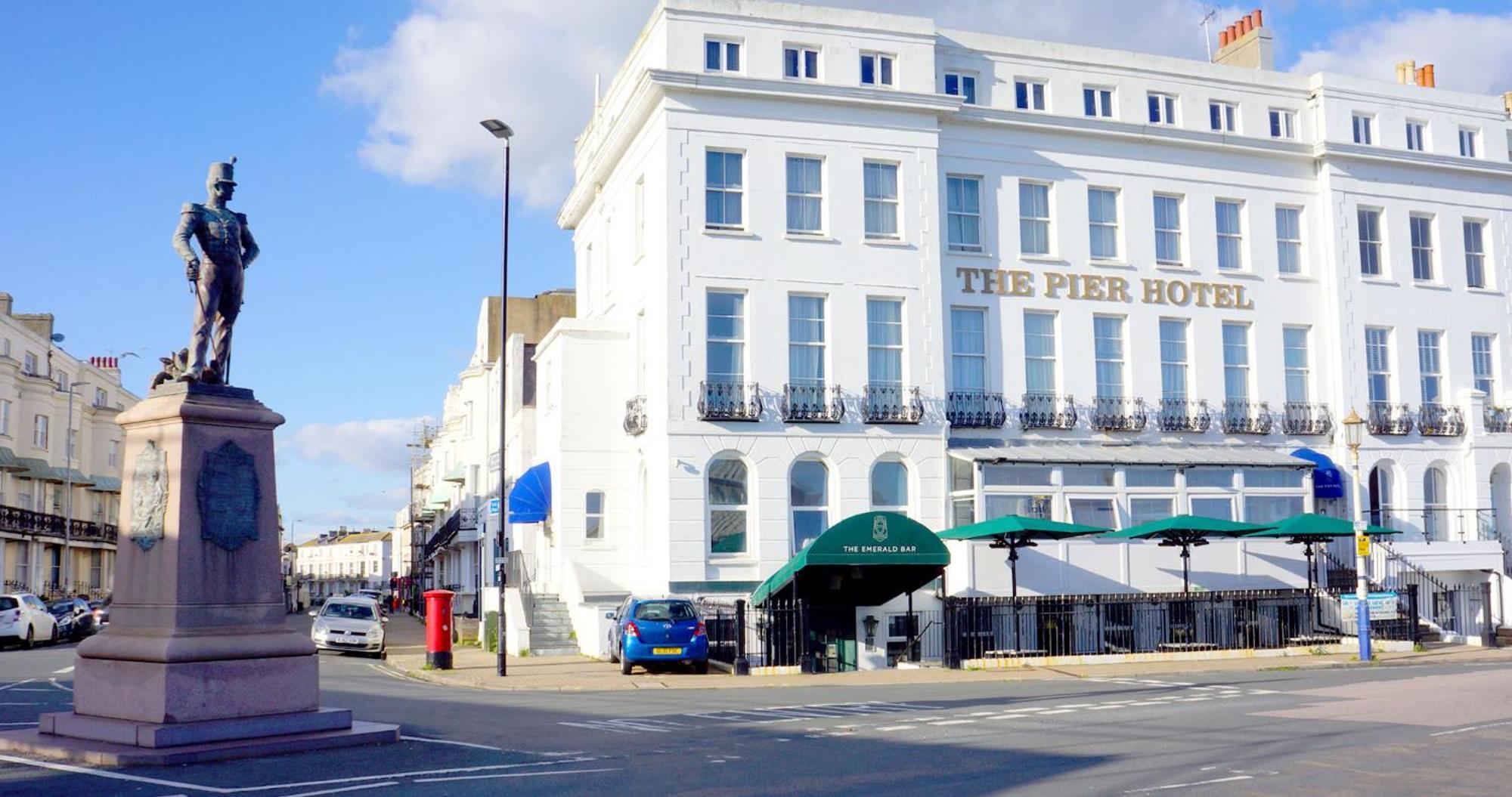 The Pier Hotel AEGON International Exteriér fotografie